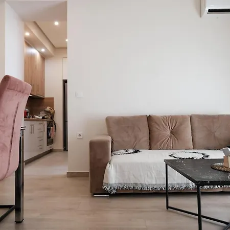 Apartment Cozy Nearby Acropolis Athens